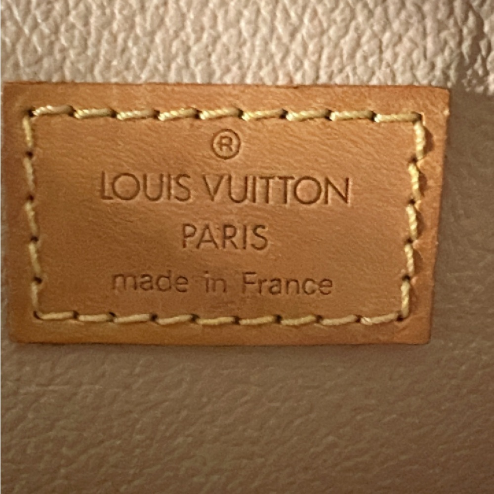 Authentic LOUIS VUITTON Damier Ebene Venice Plat. - Picture 12 of 13